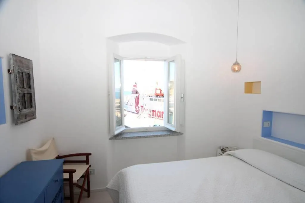 Occhio Sul Mare Apartment Giglio Porto